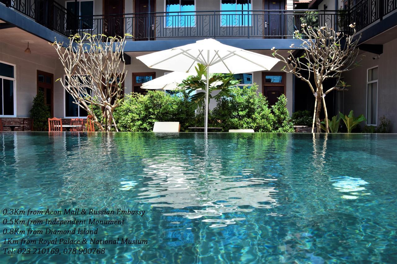 Corner9 Bassac Boutique Hotel Phnom Penh Exterior foto