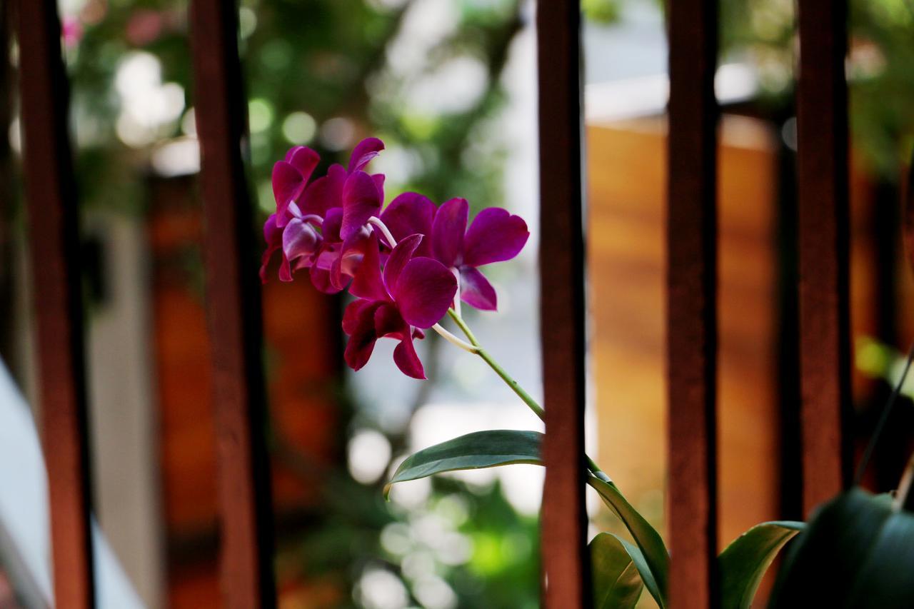 Corner9 Bassac Boutique Hotel Phnom Penh Exterior foto