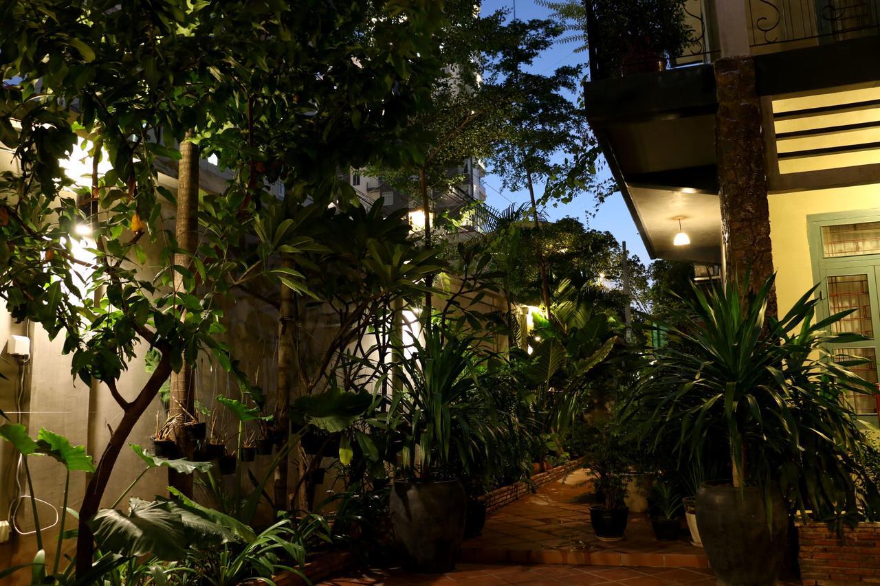 Corner9 Bassac Boutique Hotel Phnom Penh Exterior foto