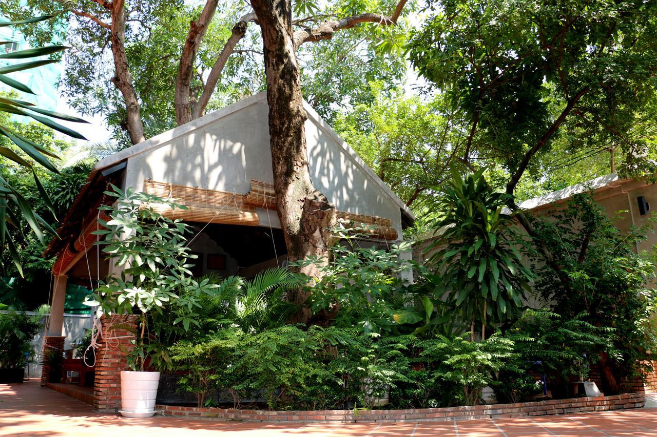 Corner9 Bassac Boutique Hotel Phnom Penh Exterior foto