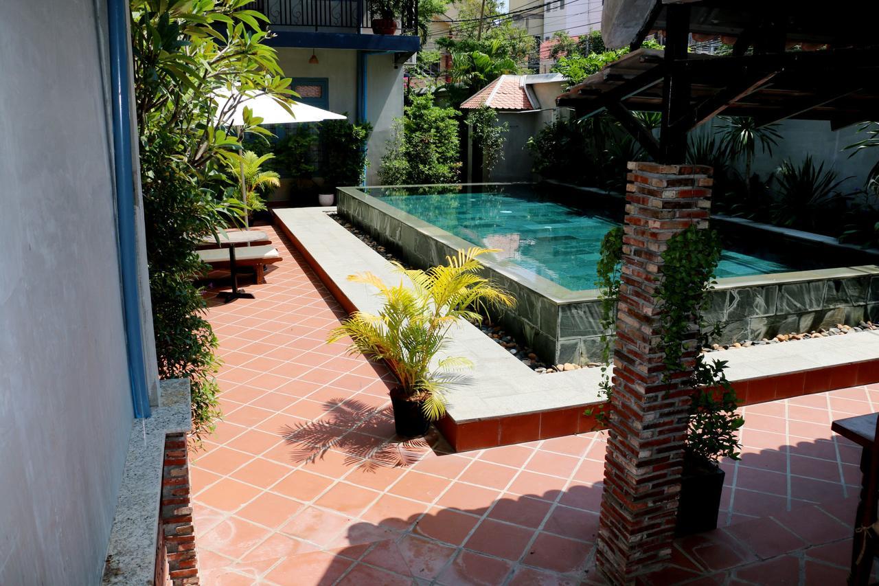 Corner9 Bassac Boutique Hotel Phnom Penh Exterior foto