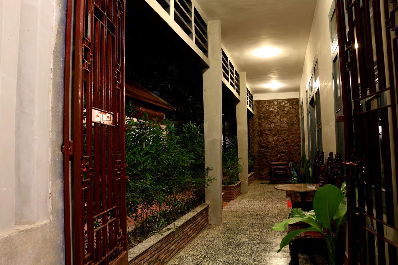 Corner9 Bassac Boutique Hotel Phnom Penh Exterior foto
